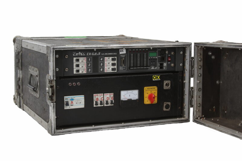 Capio Dimmer Rack Rack dimmer 6x4000W – Arriendos Oxiluz.cl